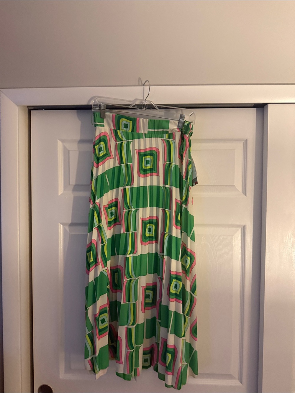 Green Geometric Print Pleated Midi Skirt Made in Italy